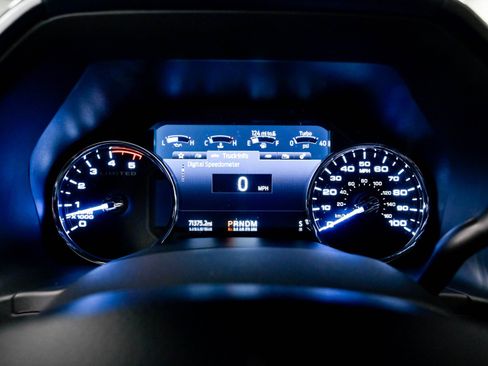 Used 2022 Ford F250 Limited AWD/4WD image 9