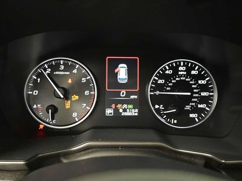Used 2025 Subaru Outback Limited AWD/4WD image 11