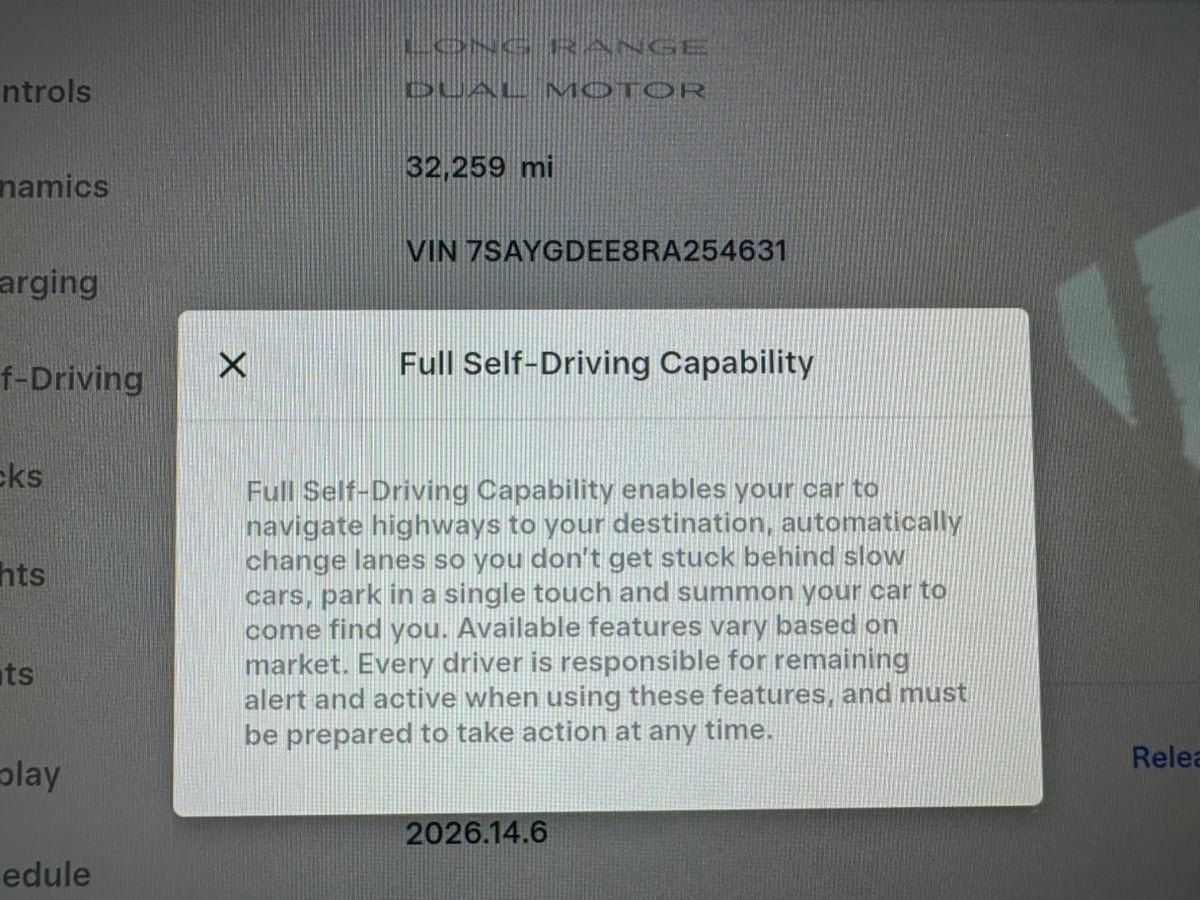 Used 2024 Tesla Model Y Long Range AWD/4WD image 18