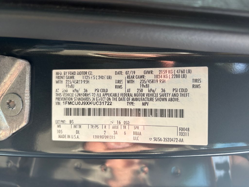 Used 2019 Ford Escape Titanium FWD image 25