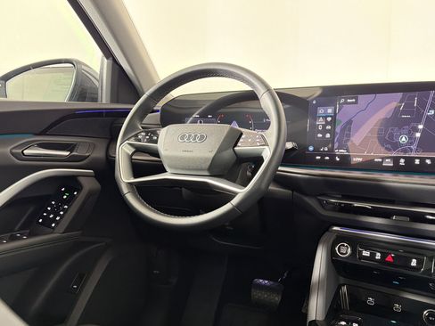 Certified 2025 Audi Q5 Premium w/ Convenience Package AWD/4WD image 27