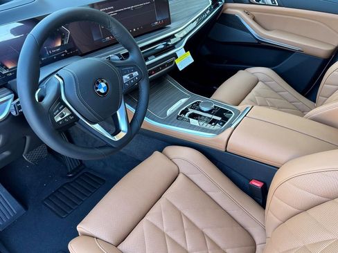 Used 2026 BMW X5 xDrive40i AWD/4WD image 4