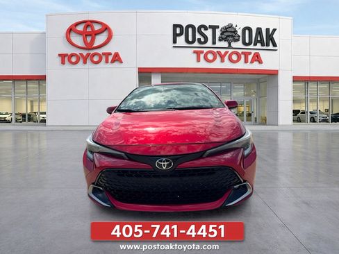 Used 2023 Toyota Corolla XSE FWD image 3
