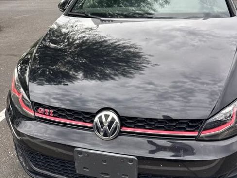 Used 2019 Volkswagen GTI SE w/ SE Experience Package FWD image 3