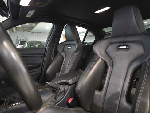 Used 2018 BMW M3 RWD image 21