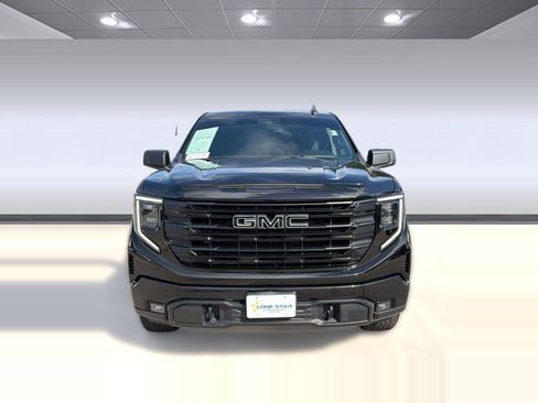 Used 2025 GMC Sierra 1500 Elevation AWD/4WD image 6