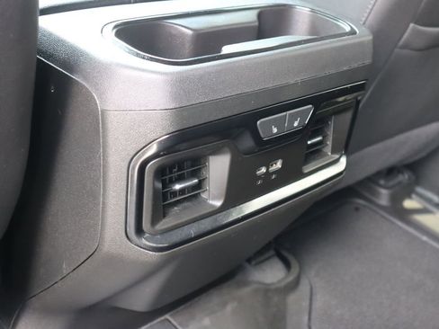 Used 2022 GMC Sierra 1500 AT4 w/ AT4 Premium Package image 17