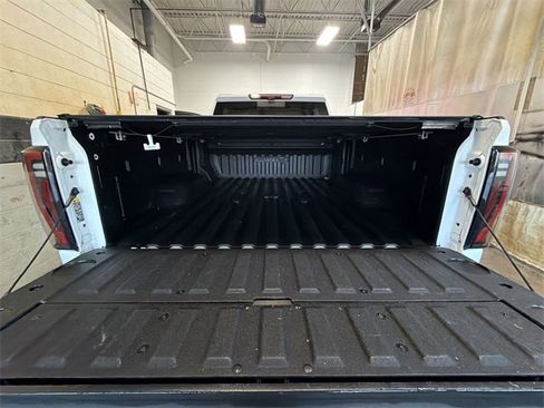 Certified 2024 GMC Sierra 2500 AT4 w/ AT4 Premium Plus Package image 25