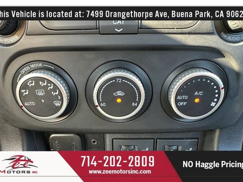 Used 2012 MAZDA MX-5 Miata Special Edition RWD image 28