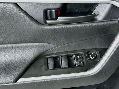 Certified 2025 Toyota RAV4 LE FWD image 14