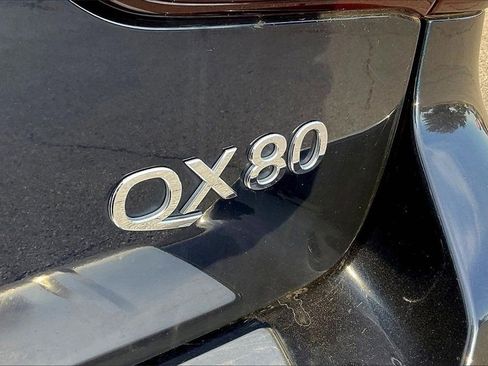 Used 2024 INFINITI QX80 Luxe image 12