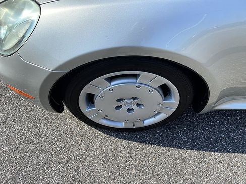 Used 2005 Lexus SC 430 Convertible RWD image 8