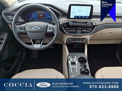Certified 2020 Ford Escape Titanium AWD/4WD image 11