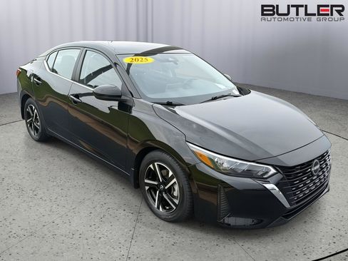 Used 2025 Nissan Sentra SV w/ All-Weather Package FWD image 8