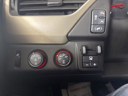 Used 2016 GMC Yukon XL Denali w/ Open Road Package image 20