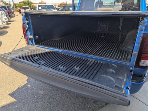 Used 2018 RAM 1500 Sport w/ Hydro Blue Sport Package AWD/4WD image 29