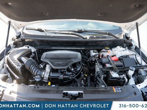 Used 2021 Cadillac XT6 Premium Luxury w/ LPO, Floor Liner Package AWD/4WD image 38