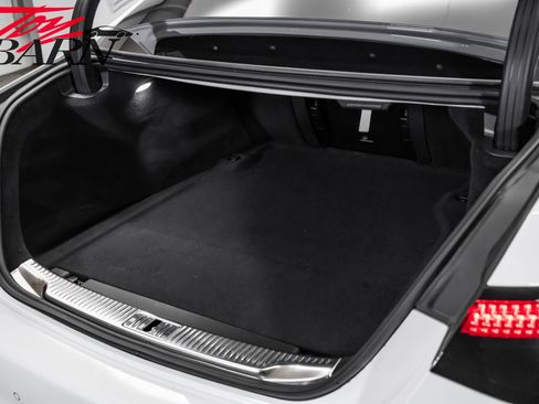 Used 2024 Mercedes-Benz S 580e 4MATIC Sedan image 47