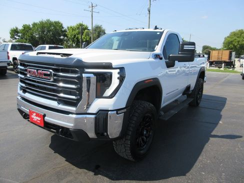 Used 2024 GMC Sierra 3500 SLE w/ SLE Convenience Package AWD/4WD image 13