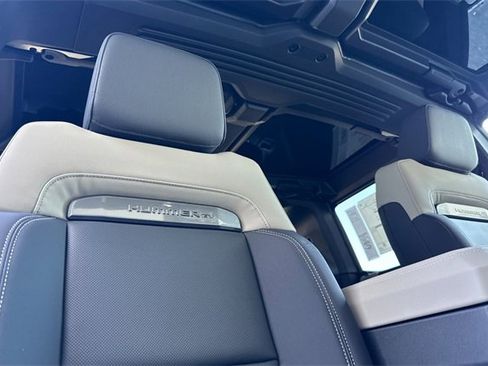 New 2026 GMC Hummer EV SUV image 19