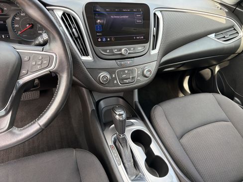 Used 2020 Chevrolet Malibu RS w/ LPO, Convenience Package 2 FWD image 32