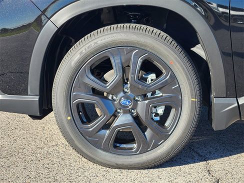 New 2025 Subaru Ascent Bronze Edition image 7