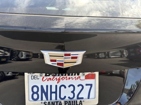 Used 2019 Cadillac XT4 Sport w/ Cold Weather Package FWD image 40