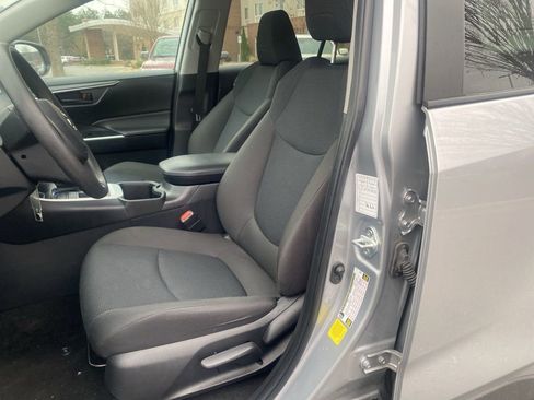 Used 2024 Toyota RAV4 LE image 14