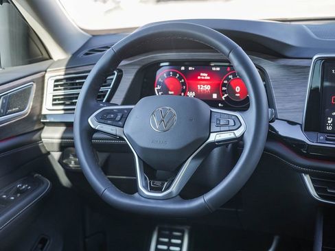 New 2026 Volkswagen Atlas SEL Premium R-Line image 22