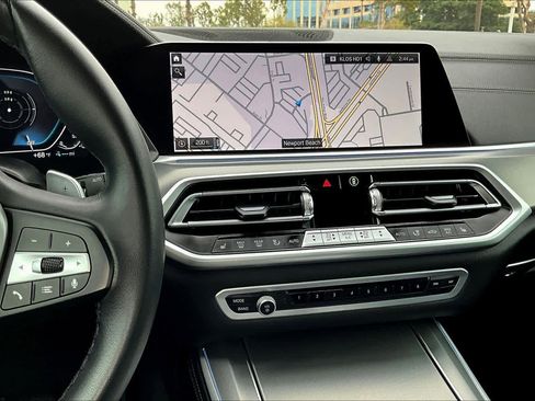 Used 2023 BMW X5 xDrive45e w/ Parking Assistance Package image 6