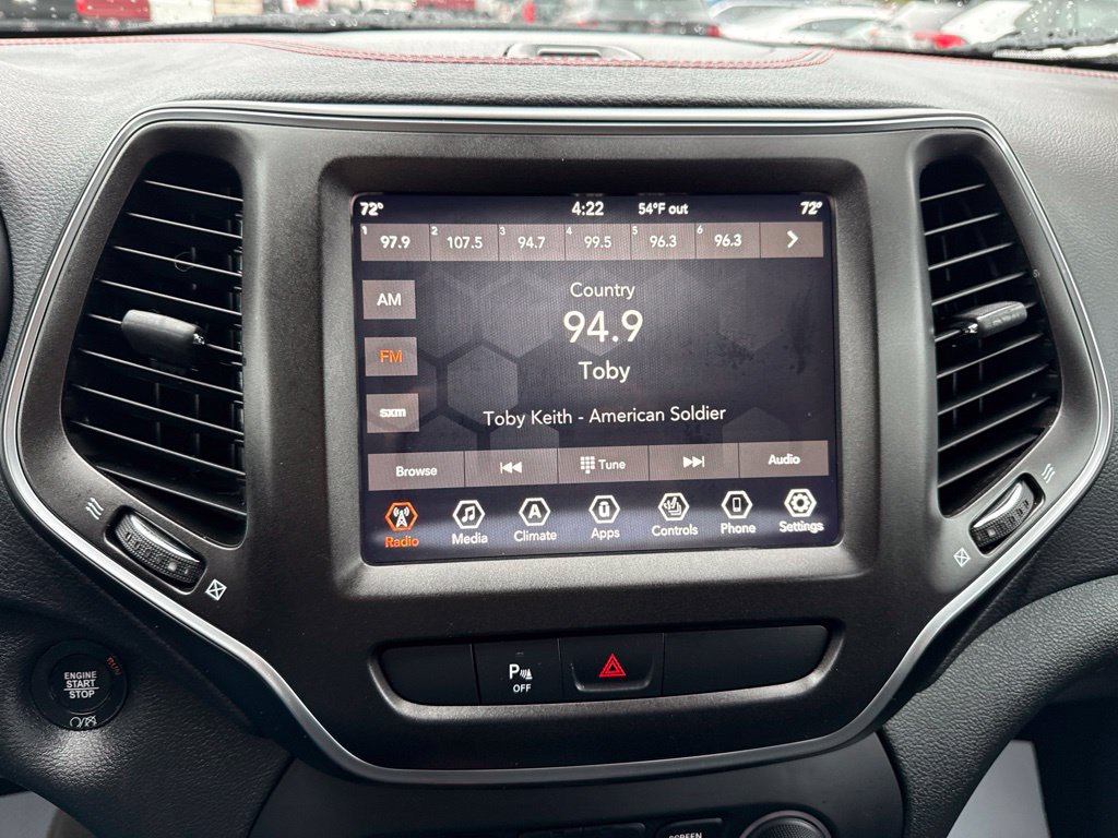Used 2019 Jeep Cherokee Trailhawk w/ Cold Weather Group AWD/4WD image 35