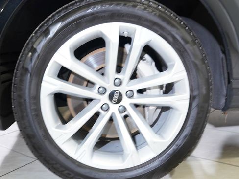 Used 2025 Audi Q7 3.0T Premium Plus w/ Premium Plus Package image 17