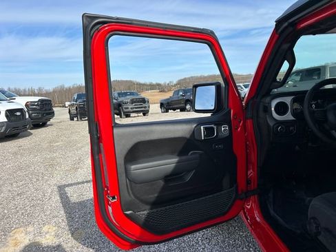 New 2026 Jeep Wrangler Sport S image 32