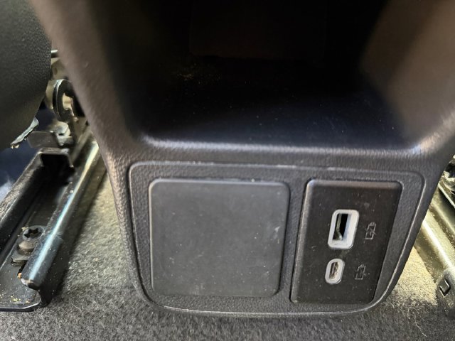 Used 2020 Buick Encore GX Select w/ Experience Buick Package FWD image 25