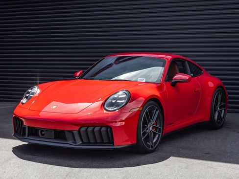 Certified 2026 Porsche 911 Carrera GTS RWD image 1
