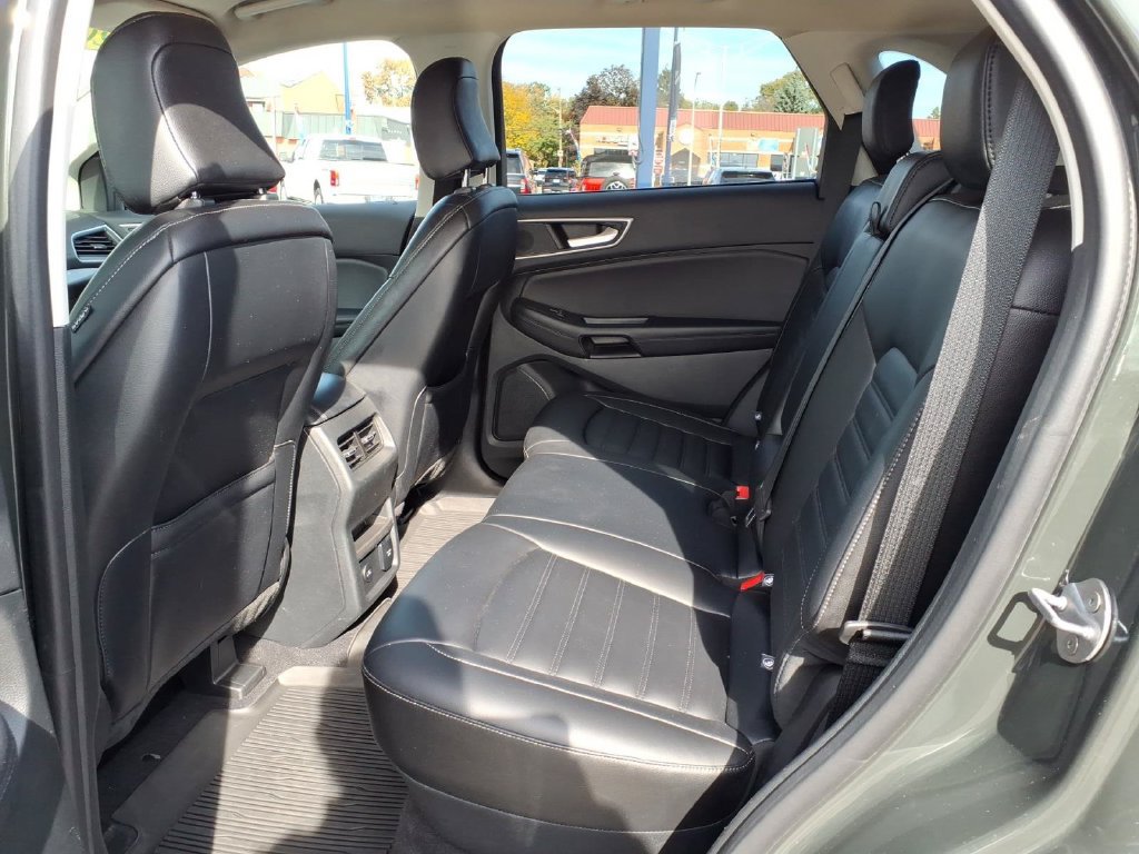 Certified 2024 Ford Edge SEL w/ Convenience Package AWD/4WD image 10
