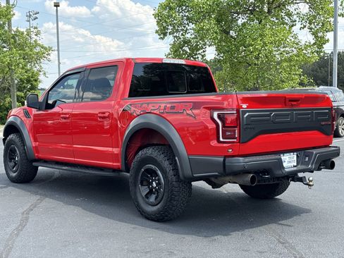 Used 2018 Ford F150 Raptor w/ Equipment Group 802A Luxury AWD/4WD image 32