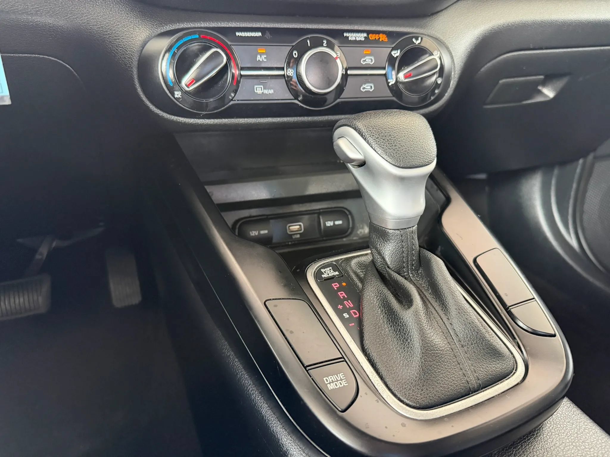 Used 2022 Kia Soul LX w/ Technology Package FWD image 19