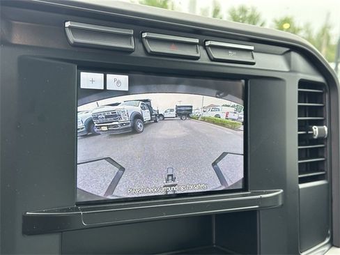 New 2024 Ford F550 4x4 Regular Cab Super Duty image 20