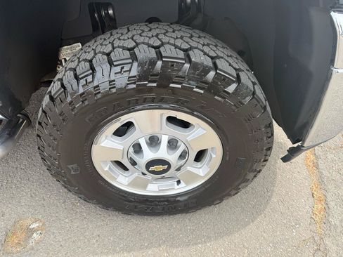 Used 2013 Chevrolet Silverado 2500 LT AWD/4WD image 35