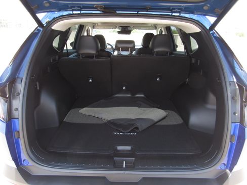 Used 2024 Hyundai Tucson SEL w/ Convenience Package FWD image 13