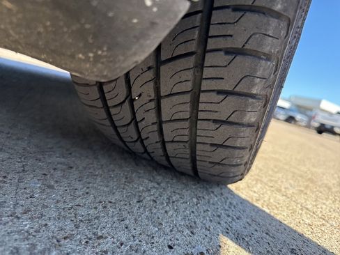 Used 2020 Tesla Model 3 Standard Range Plus image 14