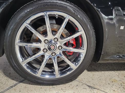Used 2008 Cadillac XLR V RWD image 34