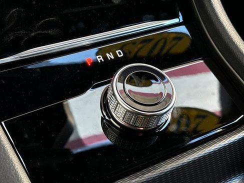 New 2025 Jeep Grand Cherokee L Laredo image 18