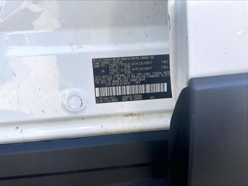 Used 2020 Toyota RAV4 LE w/ All Weather Liner Package image 33