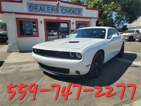 Used 2017 Dodge Challenger SXT w/ Blacktop Package RWD image 1