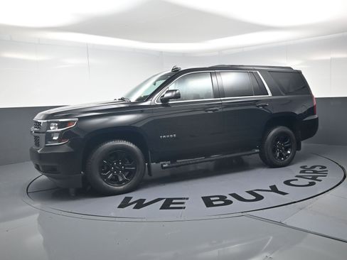 Used 2019 Chevrolet Tahoe LS w/ Enhanced Driver Alert Package AWD/4WD image 6