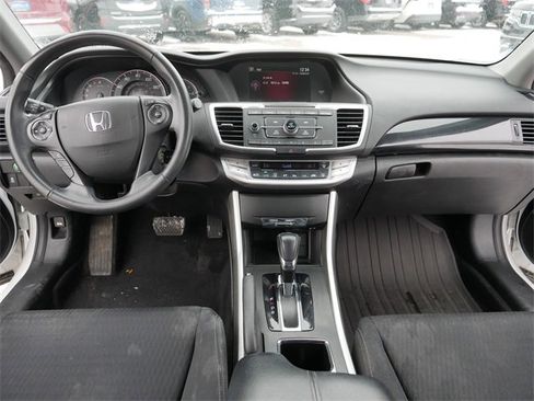 Used 2015 Honda Accord Sport image 22