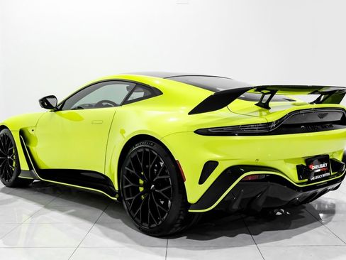 Used 2023 Aston Martin V12 Vantage image 8