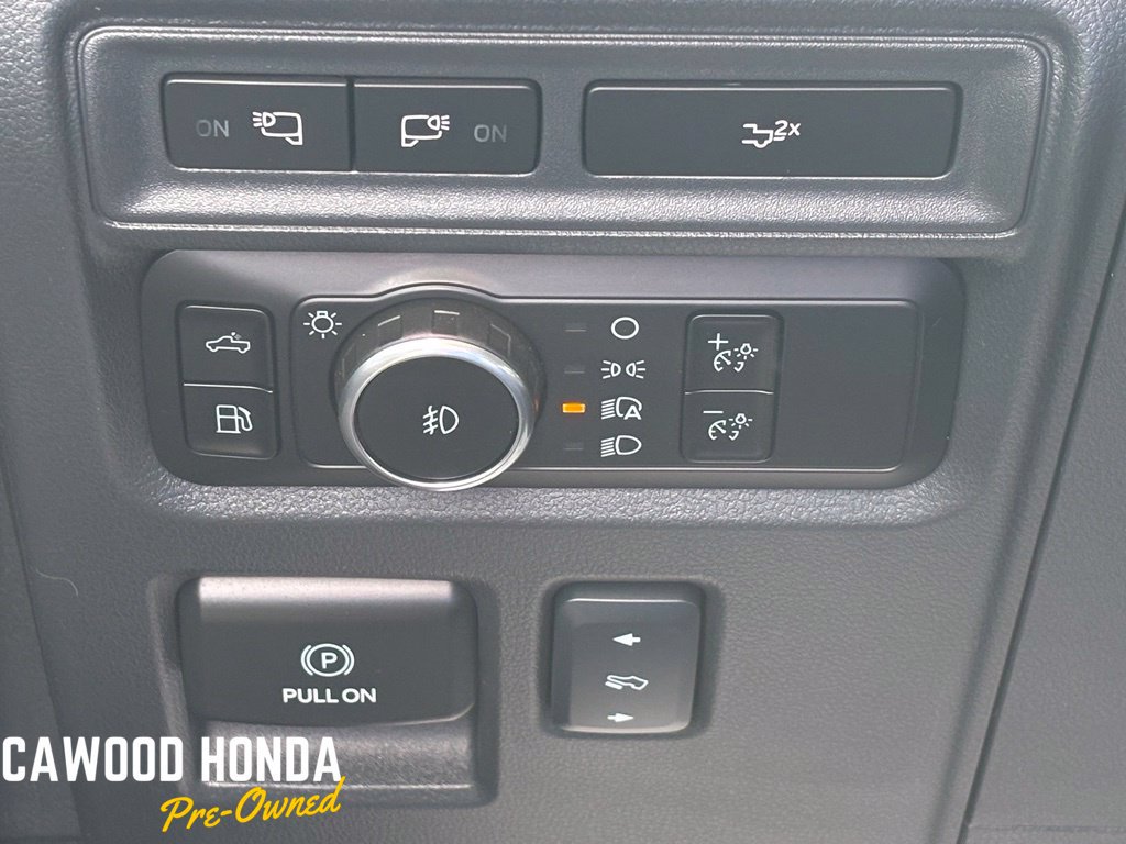 Used 2024 Ford F150 Lariat AWD/4WD image 28